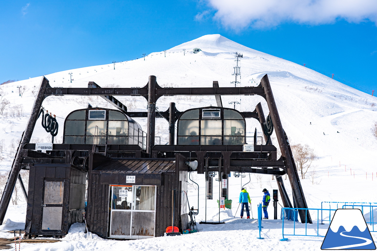 ニセコビレッジ・ニセコアンヌプリ国際スキー場｜さすが『ニセコ』。雪不足や暖気とは無縁？！積雪たっぷりで全面滑走OKです(^^)/